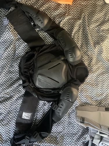Motorrad brust und - motorrad,
